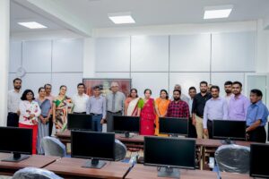 IT-Centre-Open100 (20) IT-Centre-Open100 (20)